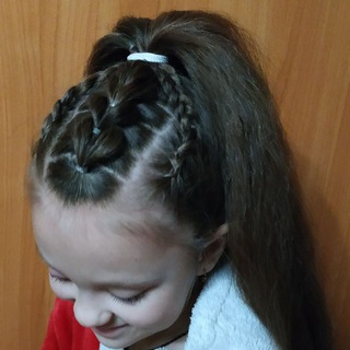 Логотип @varishka555 - лёгкие причёски в садик , в школу