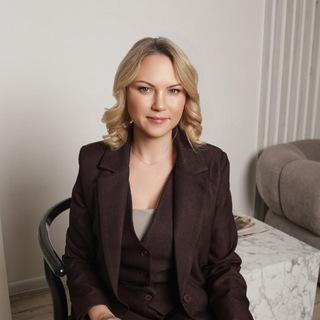Логотип @varvara_taxes - О налогах и правильном бизнесе