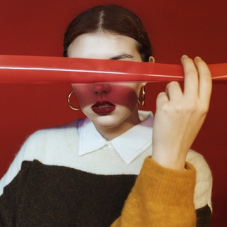 Логотип @varygina_freelance - Настя, как стать дорогим спецом?