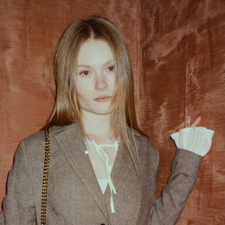 Логотип @vashaglasha - Ваша Глаша 🎬🎭