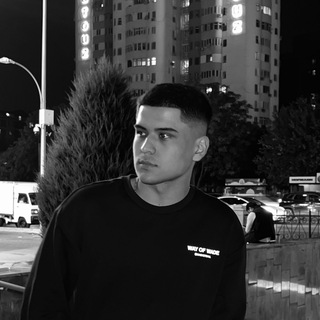 Логотип @vasikdjanov28 - треки🖤