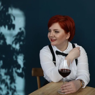 Логотип @vasilinasenechkina - Vasilina Senechkina🍷Sommelier