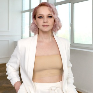 Логотип @vasilisatsoy_psy - Василиса Цой. Психология свободы.