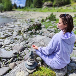 Логотип @vastudlyavas - ВАСТУ для ВАС 🏠 ✨