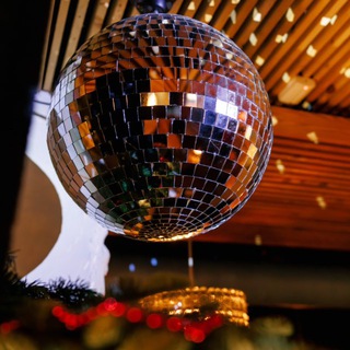 Логотип @vcherainavsegda - Вчера и навсегда