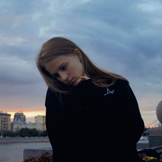 Логотип @veammarie - veamarie