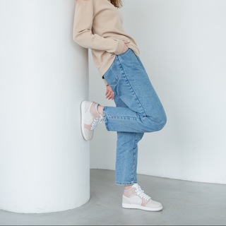 Логотип @vebersneakershop - VEBER (кроссовки)