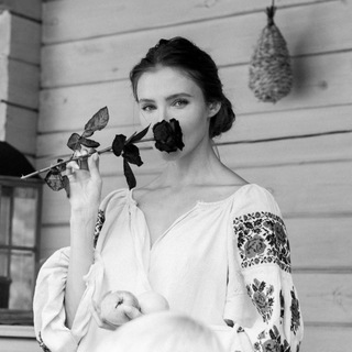 Логотип @vecheramagic - Vechera®