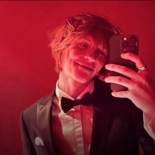 Логотип @veeppee - 𝑣𝑒𝑒𝑝𝑝𝑒𝑒