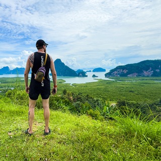 Логотип @venediktovlive - ⚜️ВЕНЕДИКТОВ В. | VENEDIKTOV LIVE 21+⚜️