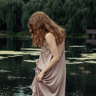 Логотип @veratales - ВЕРА / сказки