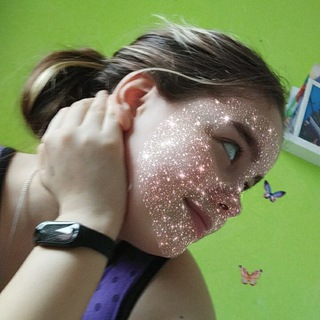 Логотип @verllrev - fruit❤️‍🩹💸