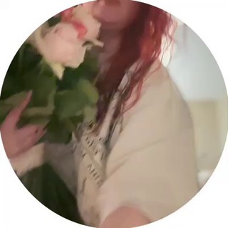 Логотип @veronissimo_life - veronissimo | руны, магия, таро