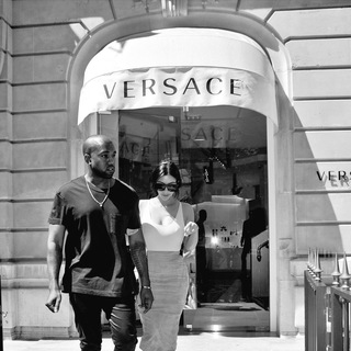 Логотип @versssacee - versssacee