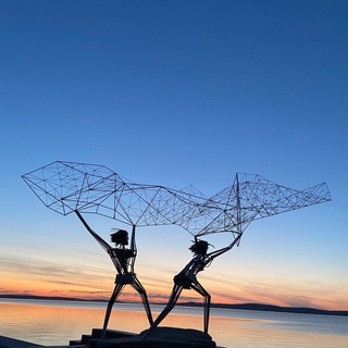 Логотип @verum_et_liberum - Правдивый и свободный