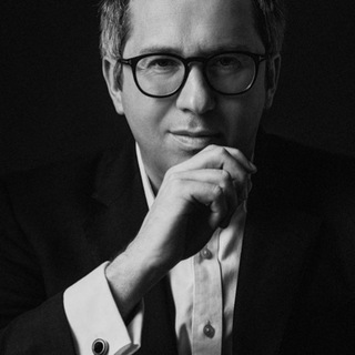 Логотип @veryironman - Железный Человек