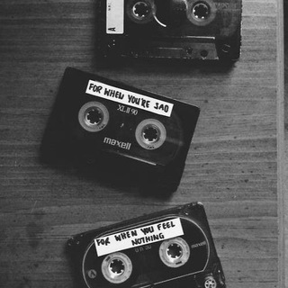 Логотип @vesnamusicc - ＶＥＳＮＡ