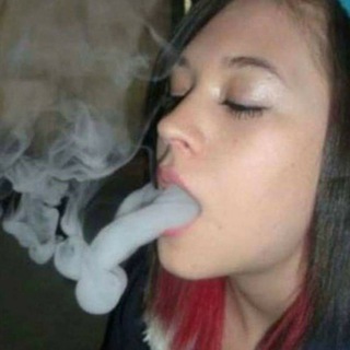 Логотип @vezdehui - Мама, я везде вижу хуи