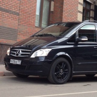 Логотип @vezetua - ВЕЗЁТ!