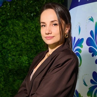 Логотип @vi_mylife - Vi 🤍✨ Люби себя!