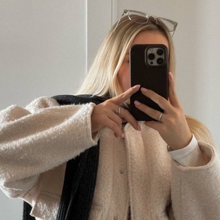 Логотип @viaviktoriia - VIAVIKTORIA