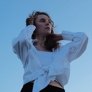 Логотип @vica_rafl - Vica 🤍 Youtube and nomad