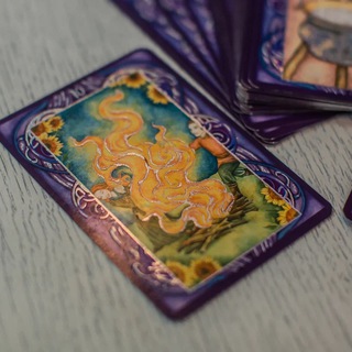 Логотип @viccan_oracle - ВЕДОВСТВО И ВИККА