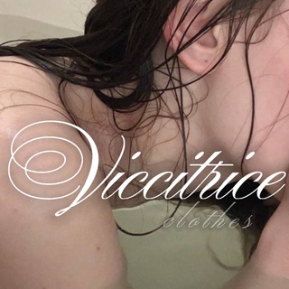 Логотип @viccitricee - viccitrice.clothes