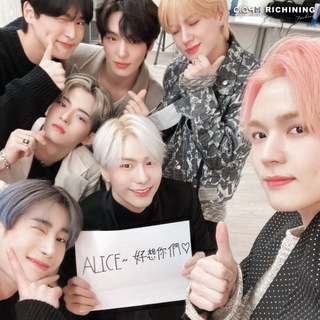 Логотип @victon_chat - VICTON чат