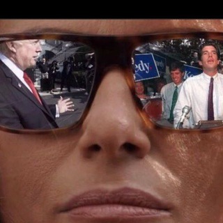 Логотип @victoriaenlaluz - 🐬 Kat O'Hara