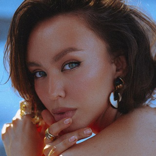 Логотип @victoriasultanova - Makeup mama