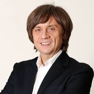 Логотип @victorsudakov - Виктор Судаков