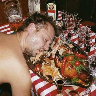 Логотип @vidioanecdotiprikoli - Юмор, видео, шутки😁