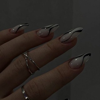 Логотип @viisnails - VIISNAILS | ДИЗАЙН НІГТІВ