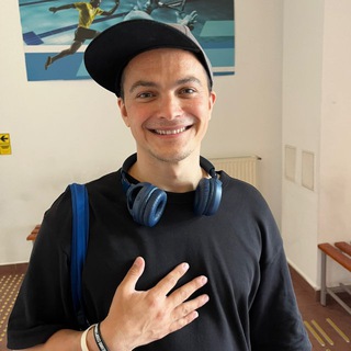 Логотип @vik_andreev - Вик Андреев | Астроклубы