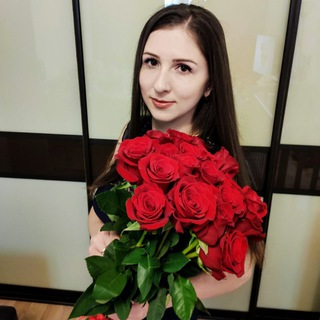 Логотип @vika_na_kuhne - РЕЦЕПТЫ от Vika_na_kuhne