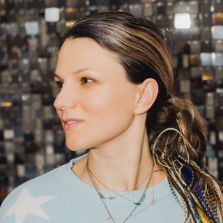 Логотип @vika_psychosomatics - Психосоматика с Викой Ци