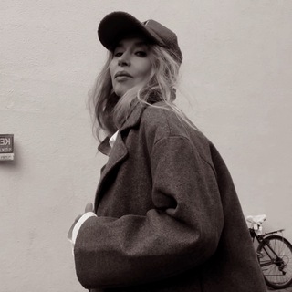 Логотип @vika_smolyanitskaya - Вика Смоляницкая. Территория творчества