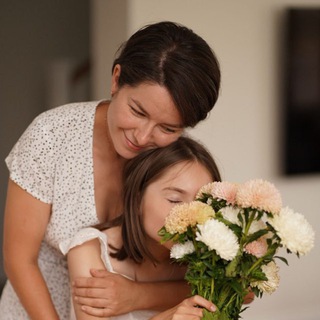 Логотип @vikaleont - Вика Леонтьева: заметки по хранению и жизни