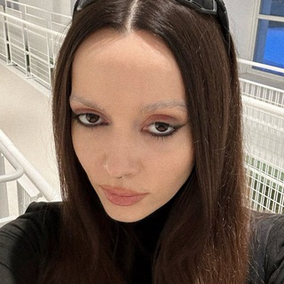 Логотип @vikkidsgn - Vikki UI © LNDN lead