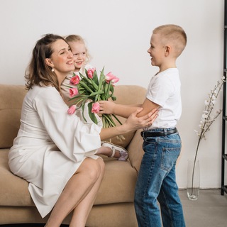 Логотип @vikkimol_family - VIKKIMOL family