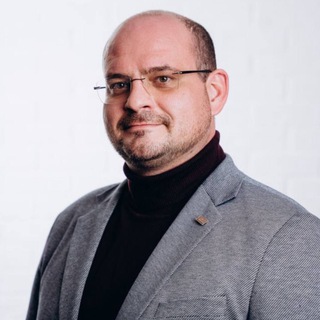 Логотип @viktor_kolomiets - Виктор Коломиец