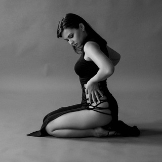 Логотип @viktoriamasharipova - Вика Машарипова