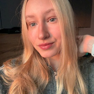 Логотип @viktoriayutik - golden spaniel💛