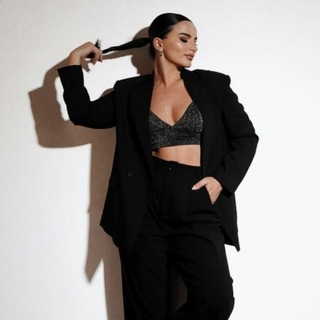 Логотип @viktoroya_motivator - Victoria