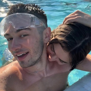Логотип @viktorupohuy - Виктор едет в Китай 🍓