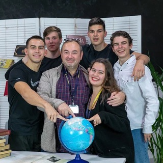 Логотип @vikvizant - Vik Vizant+