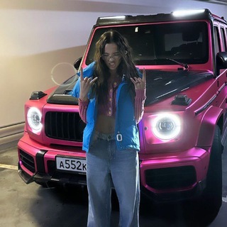 Логотип @vilaesr - — ориги с валей / юлей . 🤍