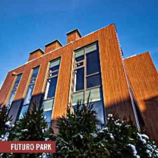 Логотип @villagiotown - Обсудим! #Таунхаусы, #НоваяРига, #VillagioEstate