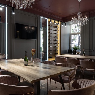 Логотип @vinissimoposadskaya - Vinissimo на Малой Посадской 7/4